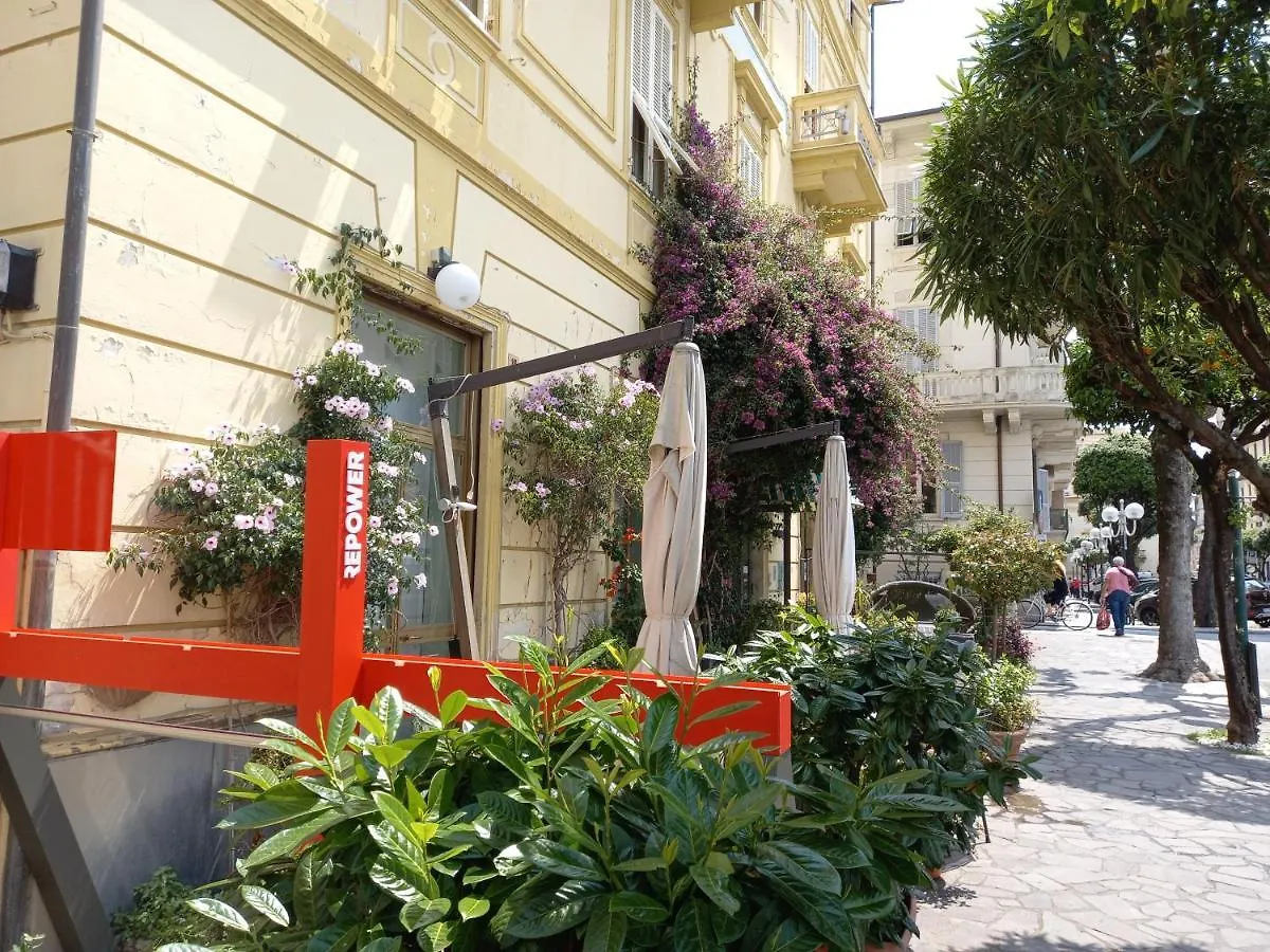Hotel Miramare لافانيا 3*,  إيطاليا
