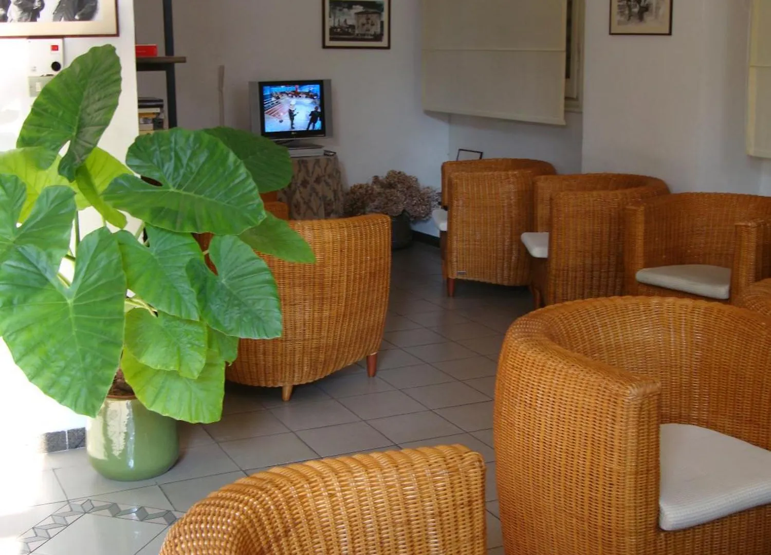 Hotel Miramare لافانيا