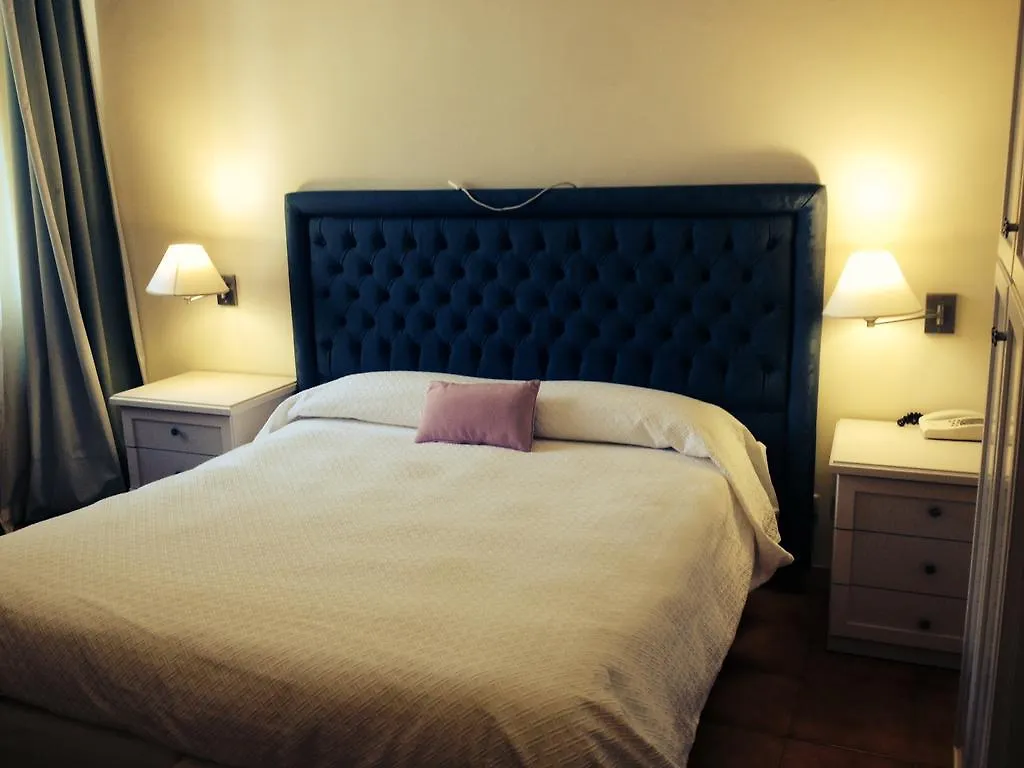 Hotel Miramare لافانيا