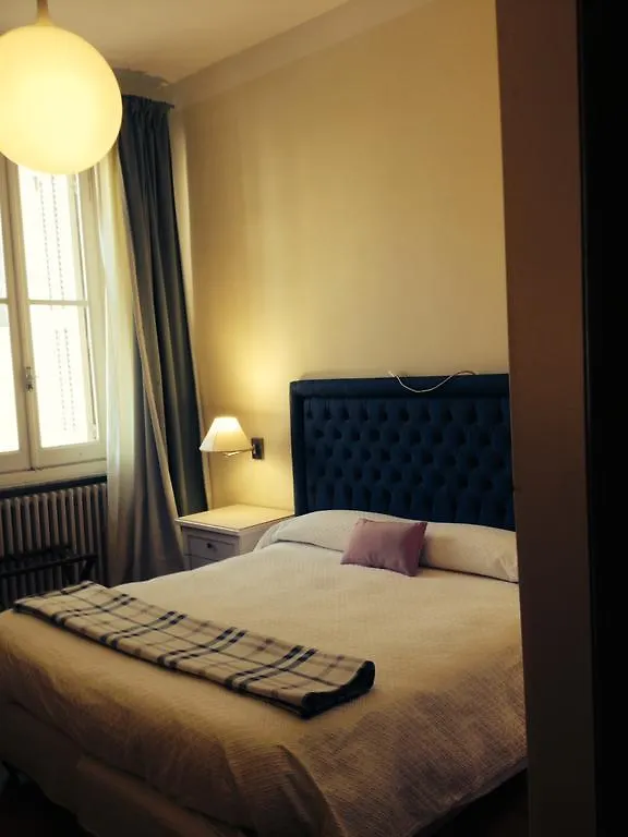 Hotel Miramare لافانيا 3*,